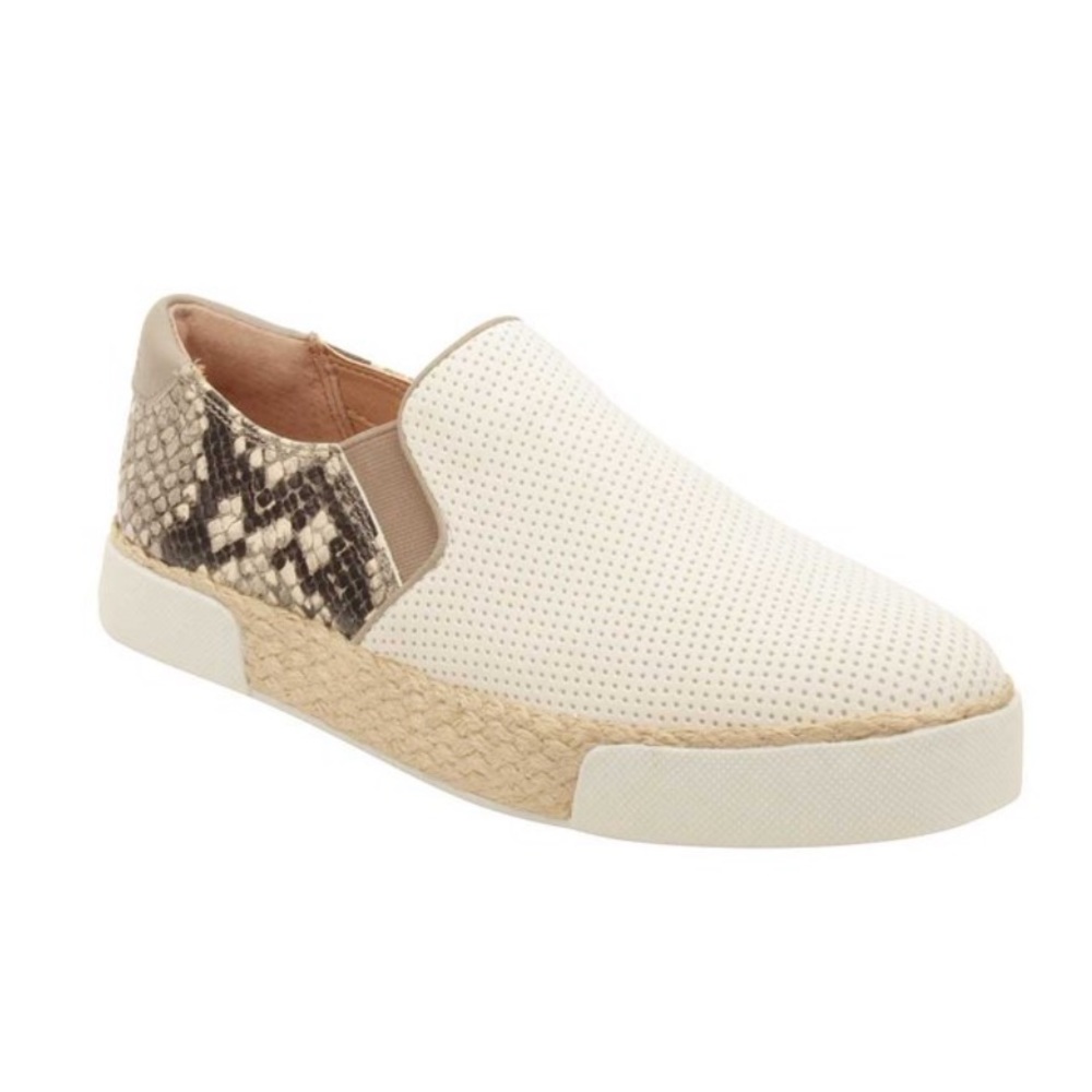 SAM EDELMAN Banks Slip On Sneakers in Snakeskin Print